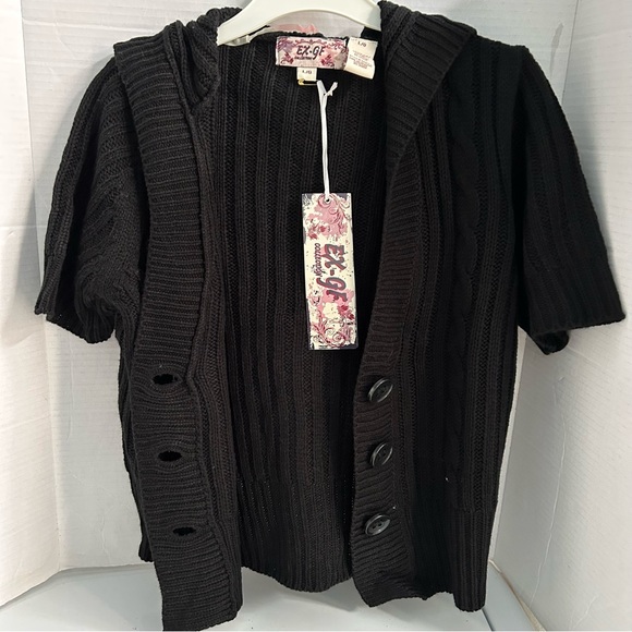 EX-GF black short-sleeves sweater with hood - Picture 7 of 7